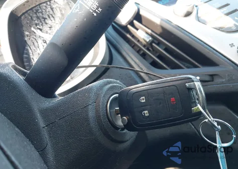 2015 Chevrolet Equinox Ls z USA, uszkodzony, nr VIN 2GNFLEEK3F6439225